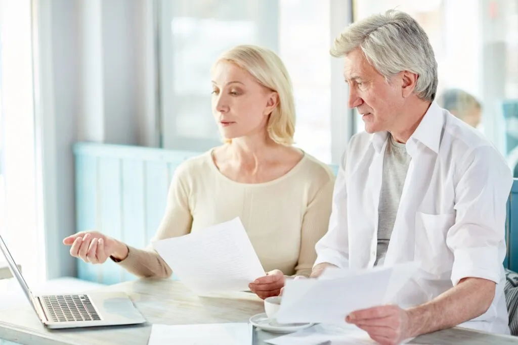 meeting of mature colleagues 2023 11 27 05 11 55 utc